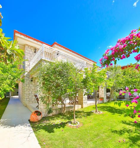 Alacati Sorf Hotel,Cesme>>Alacati,2 star