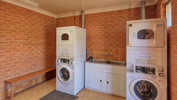 cobar caravan park