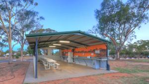 cobar caravan park