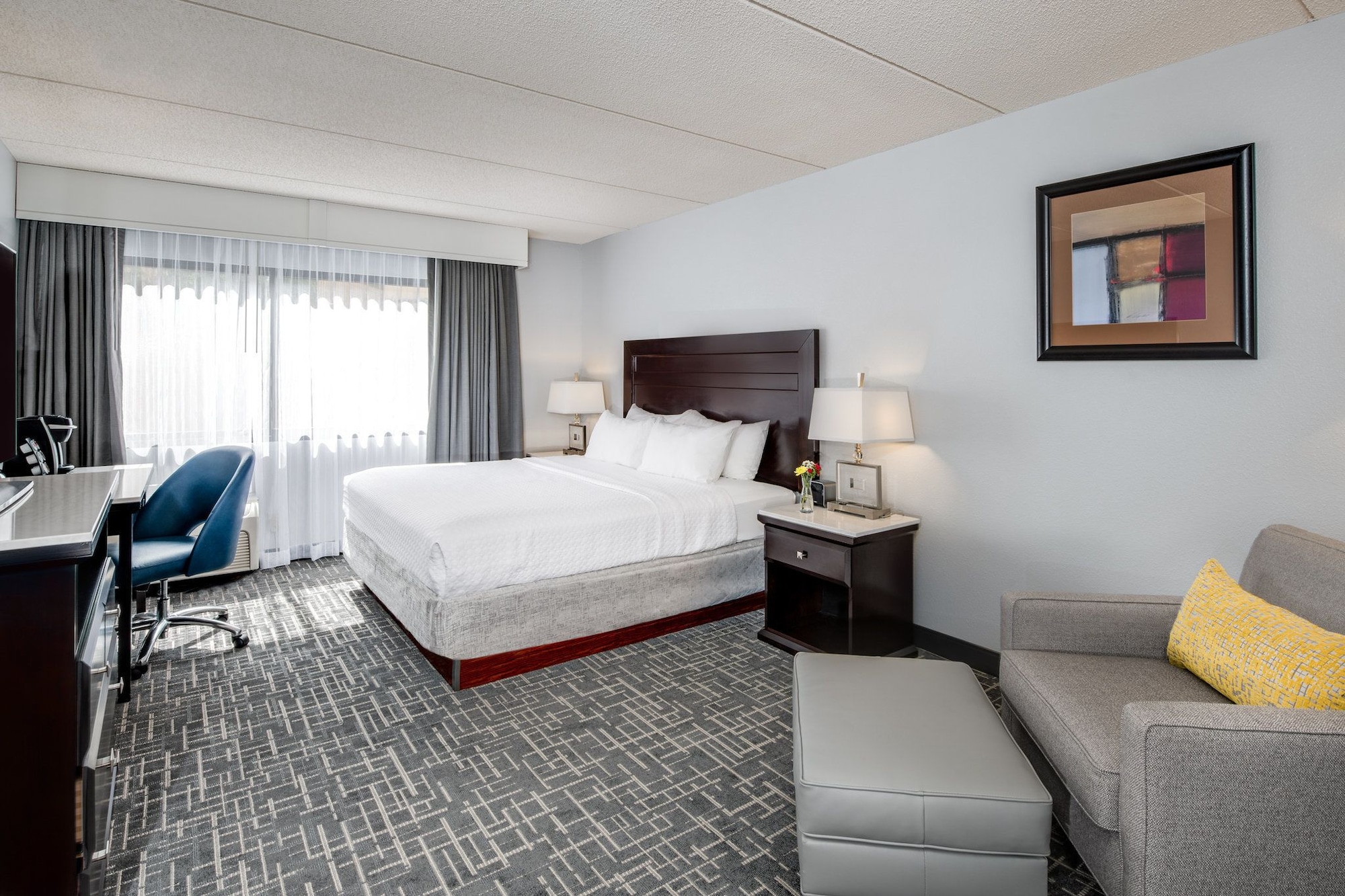 crowne plaza milwaukee south by ihg