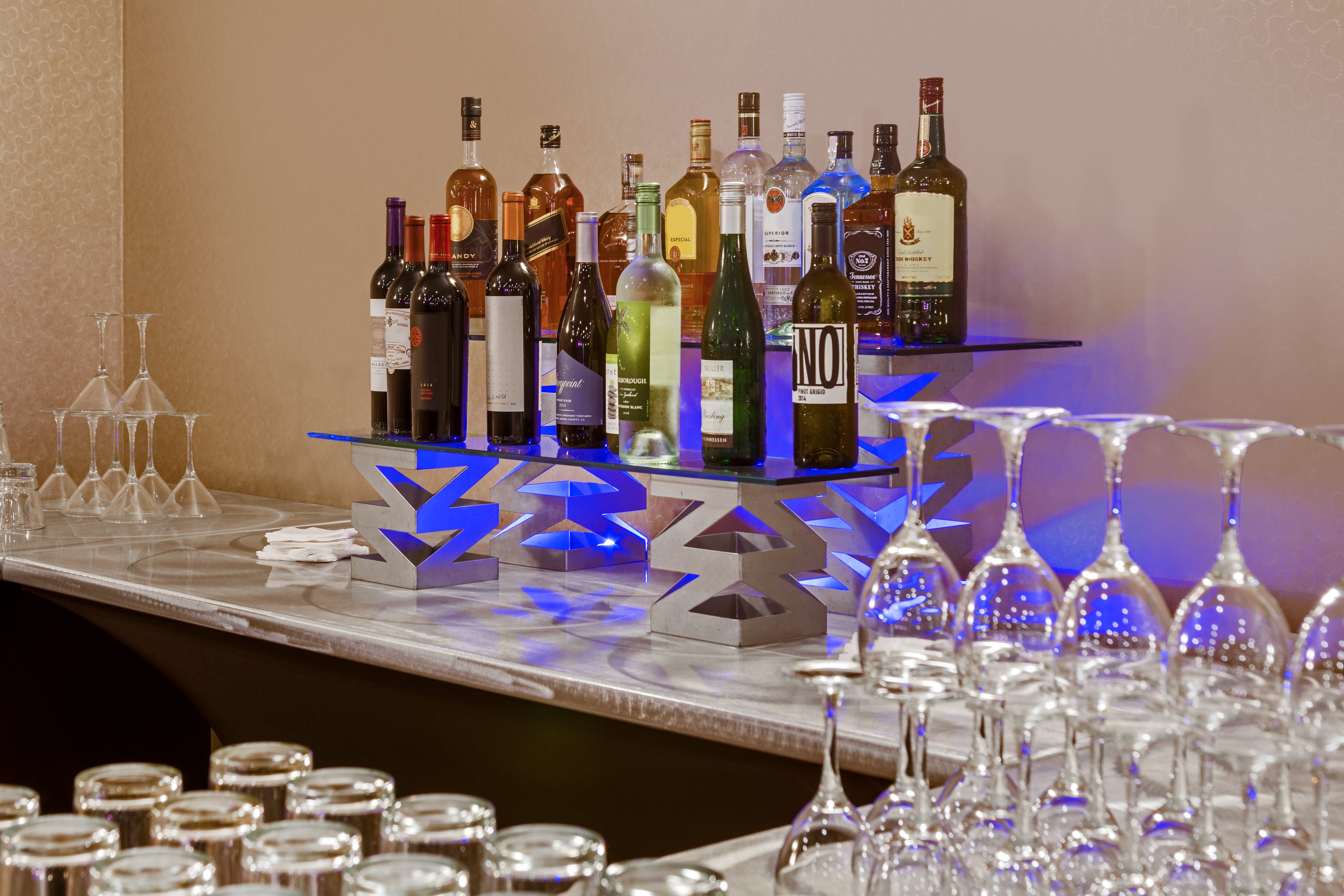 crowne plaza milwaukee south by ihg