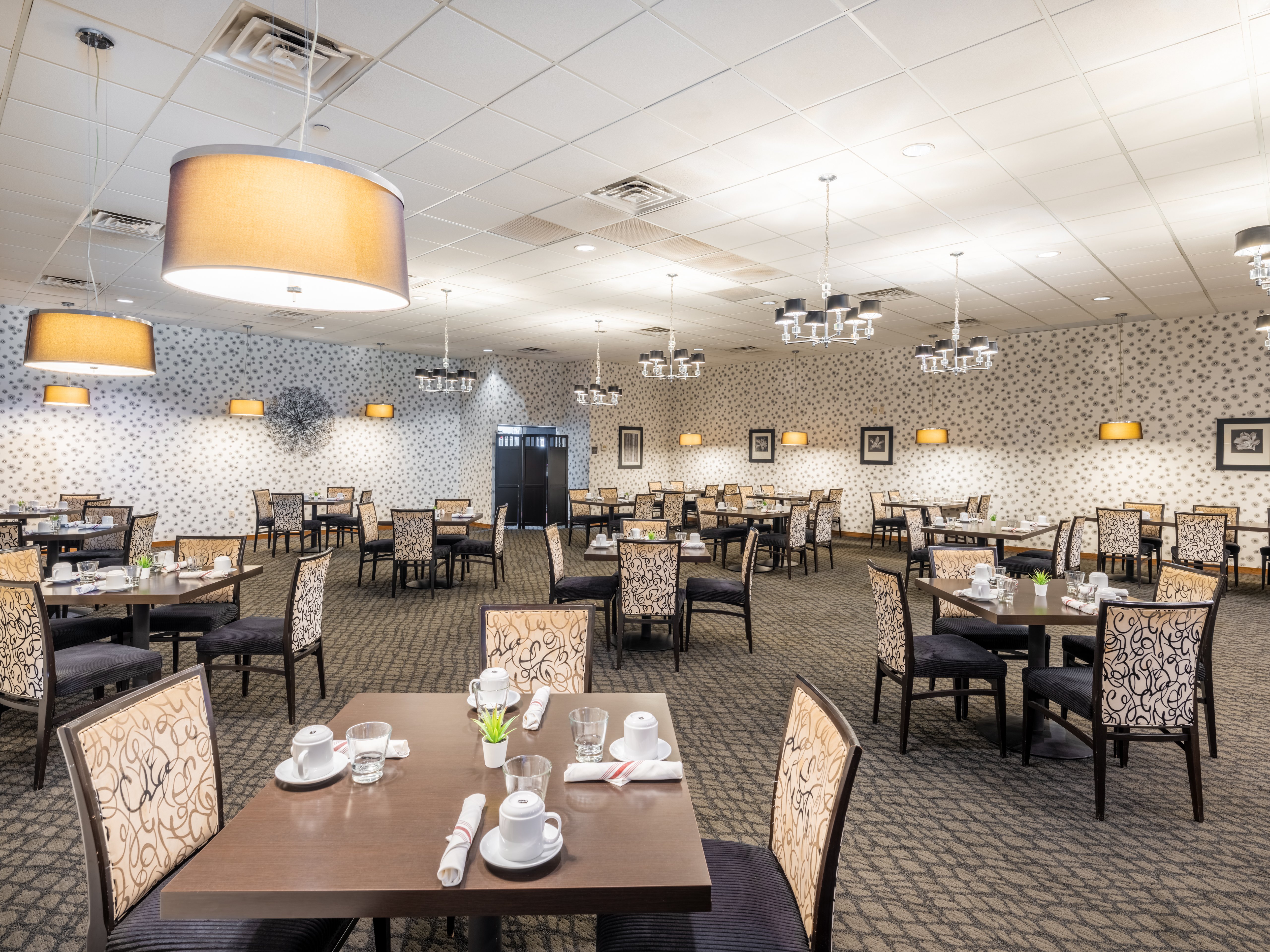 crowne plaza milwaukee south by ihg