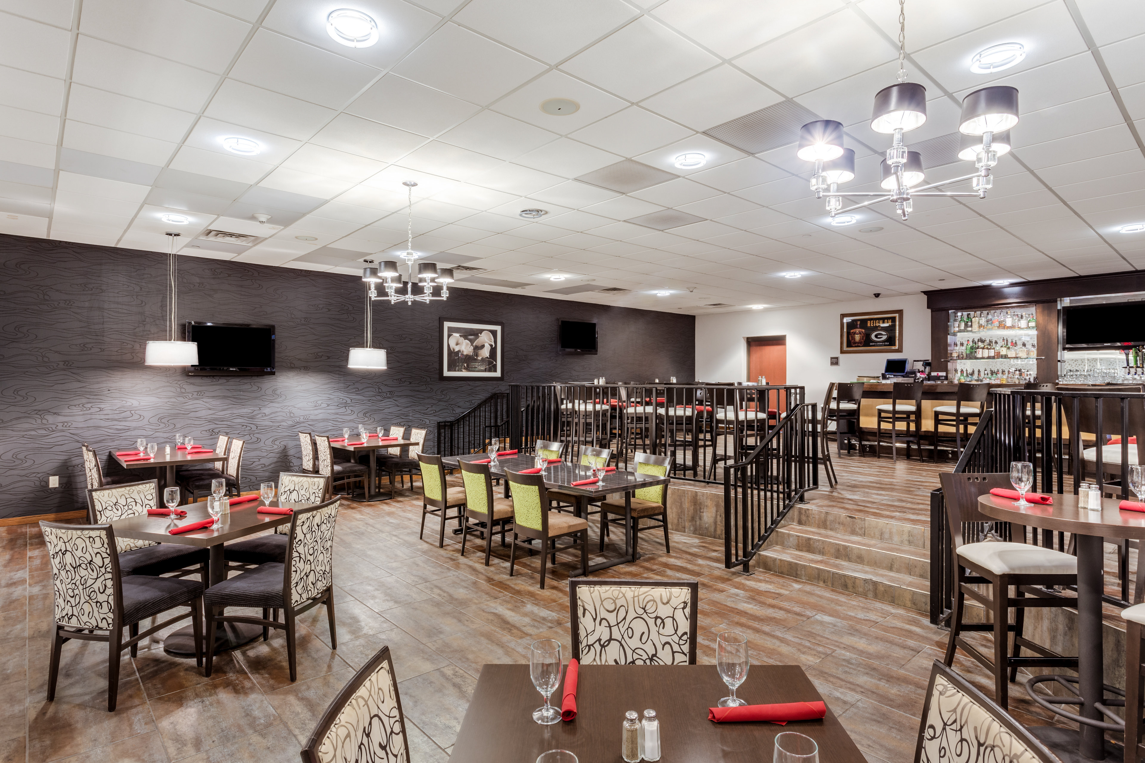 crowne plaza milwaukee south by ihg