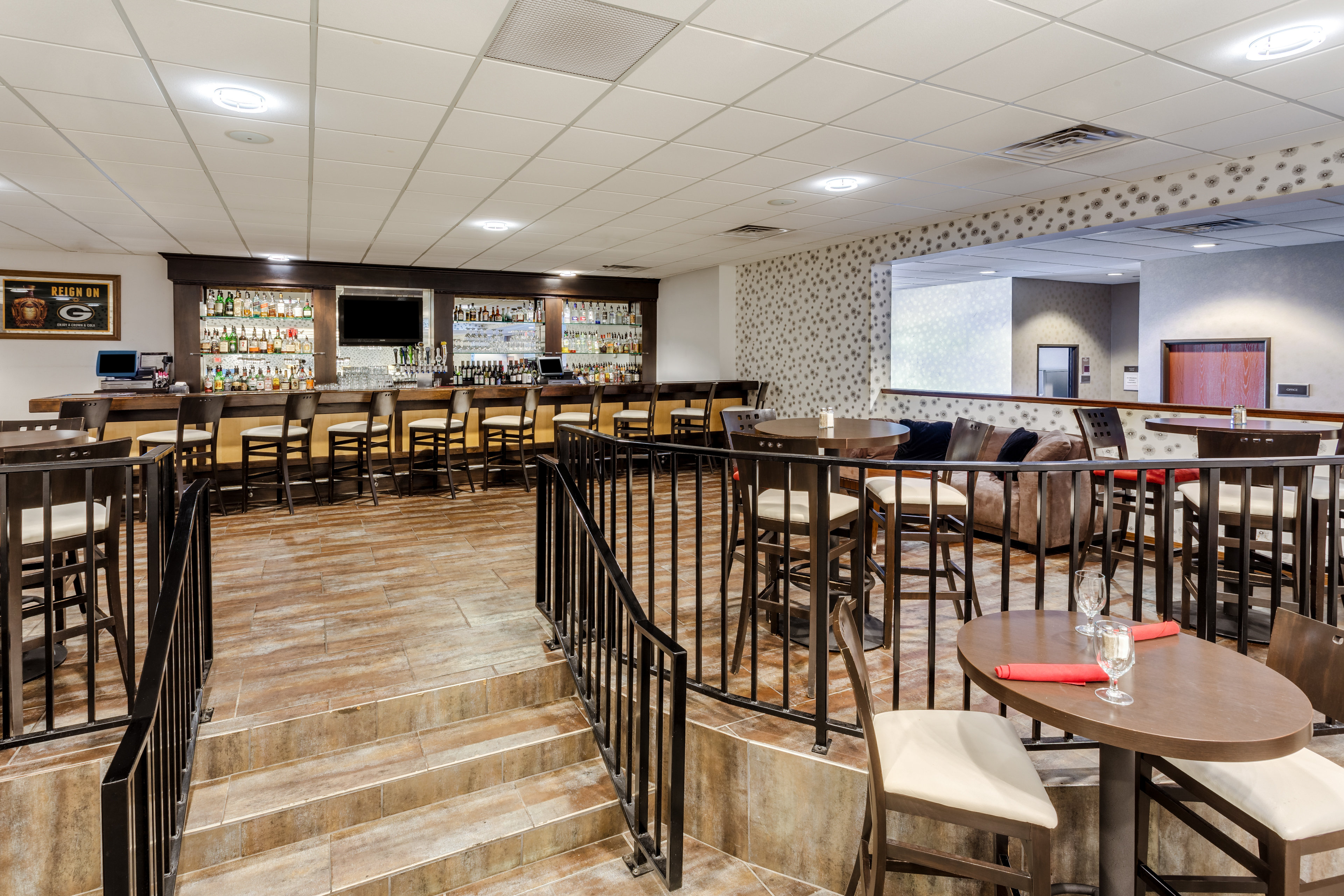crowne plaza milwaukee south by ihg