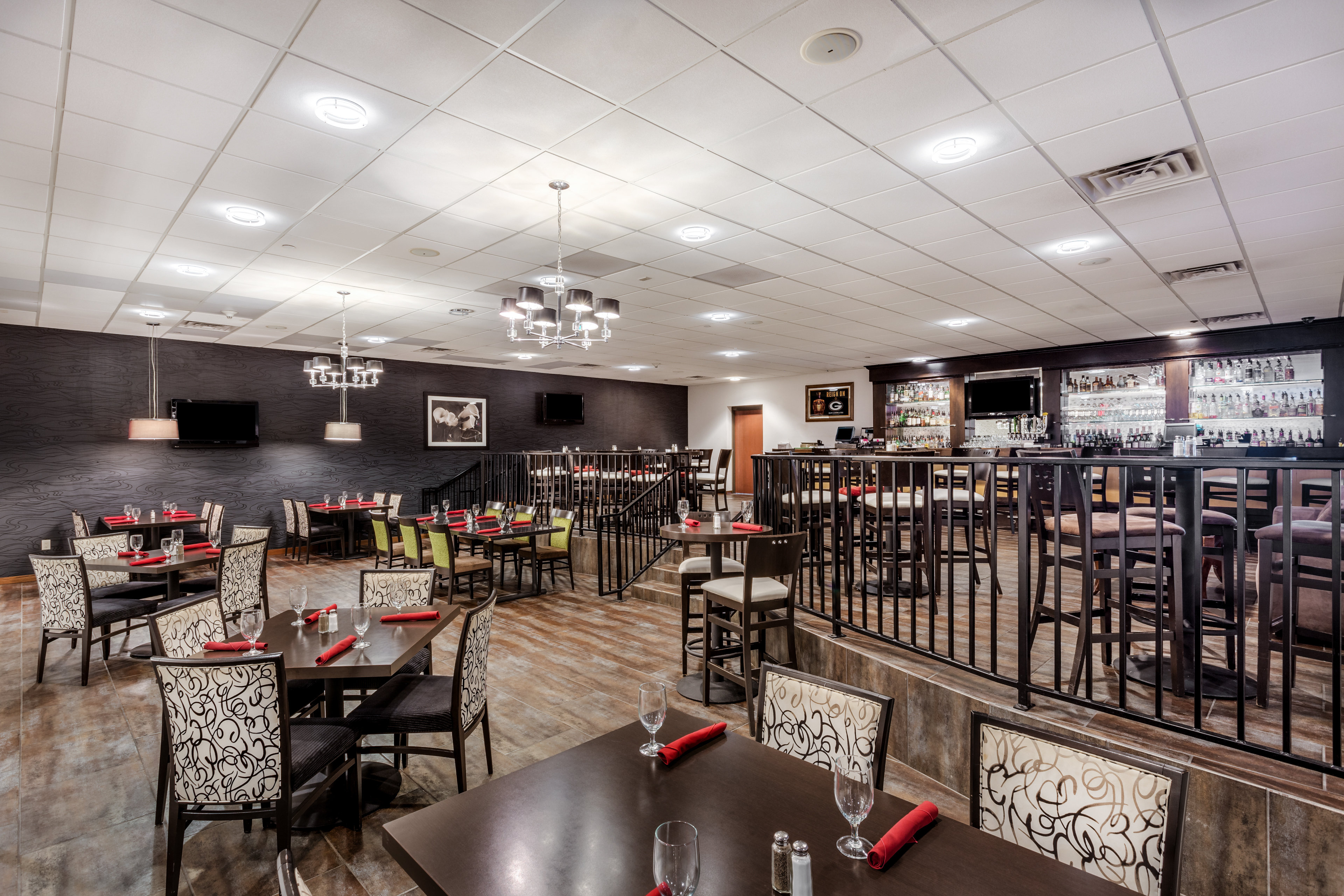 crowne plaza milwaukee south by ihg