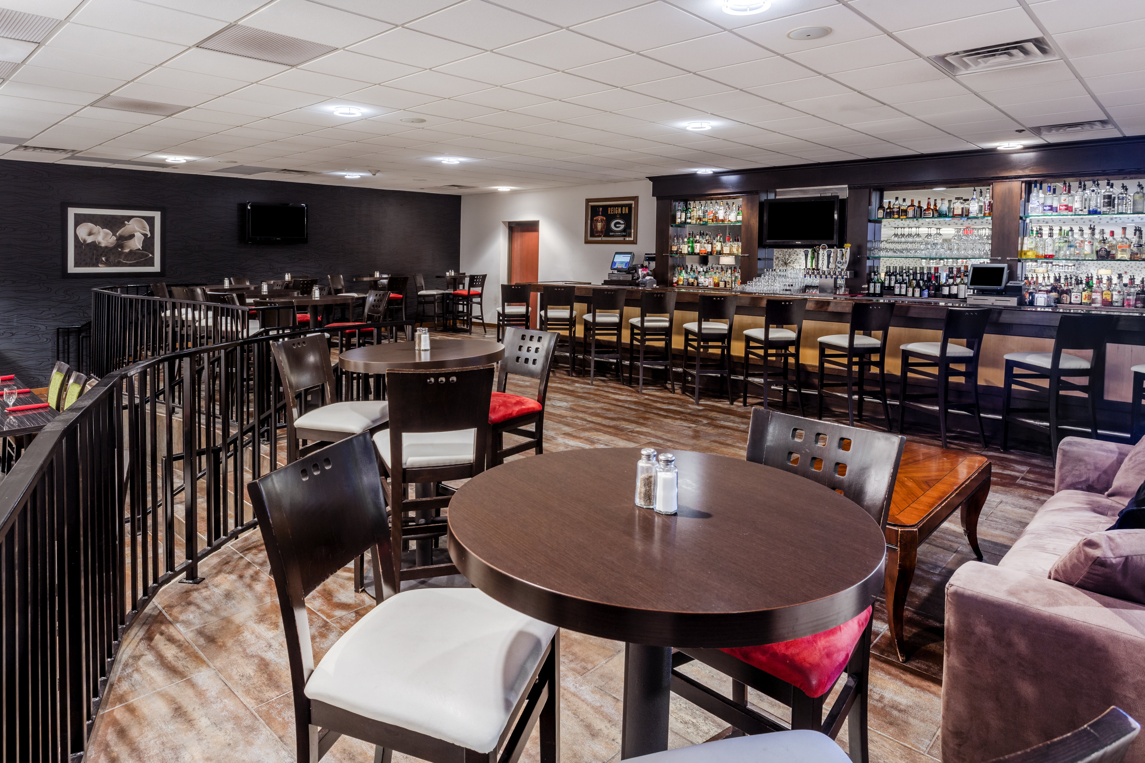 crowne plaza milwaukee south by ihg