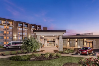Crowne Plaza Milwaukee South By Ihg,Milwaukee County>>Milwaukee,4 star