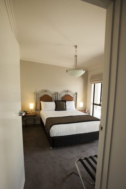 Southgate Motor Inn,Shepparton>>Orrvale,4 star