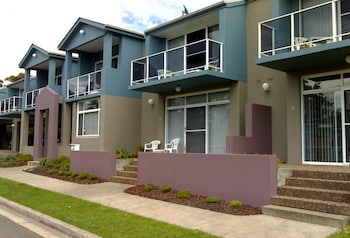 Mollymook Aquarius Apartments,New South Wales>>Mollymook,4 star