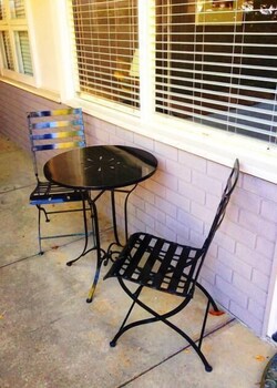 melrose motel