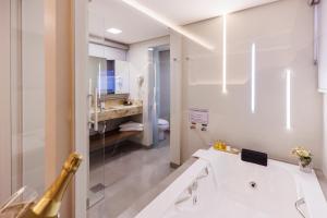 tonello business hotel