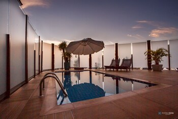 tonello business hotel