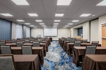 fairfield by marriott inn and suites missoula airport