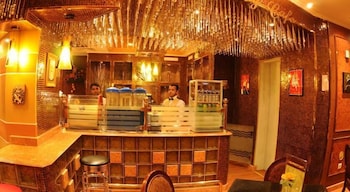 al ansar new palace hotel