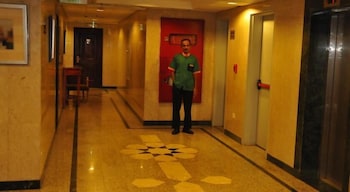 al ansar new palace hotel