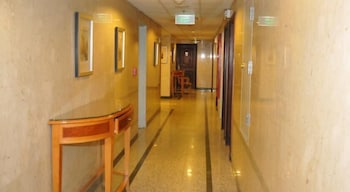 al ansar new palace hotel