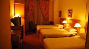 al ansar new palace hotel