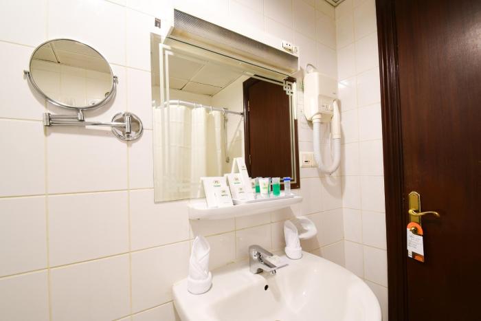 al ansar new palace hotel