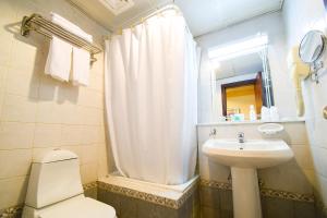 al ansar new palace hotel