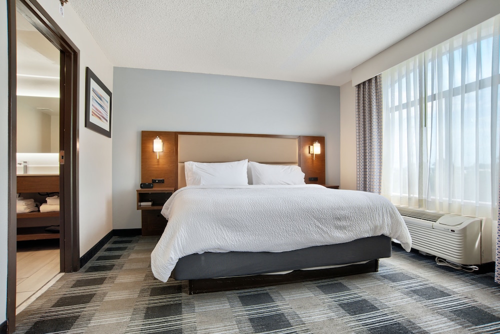 holiday inn express mobile i 65 by ihg