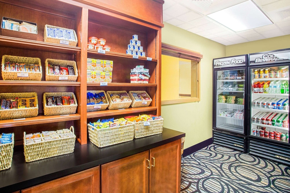 holiday inn express mobile i 65 by ihg