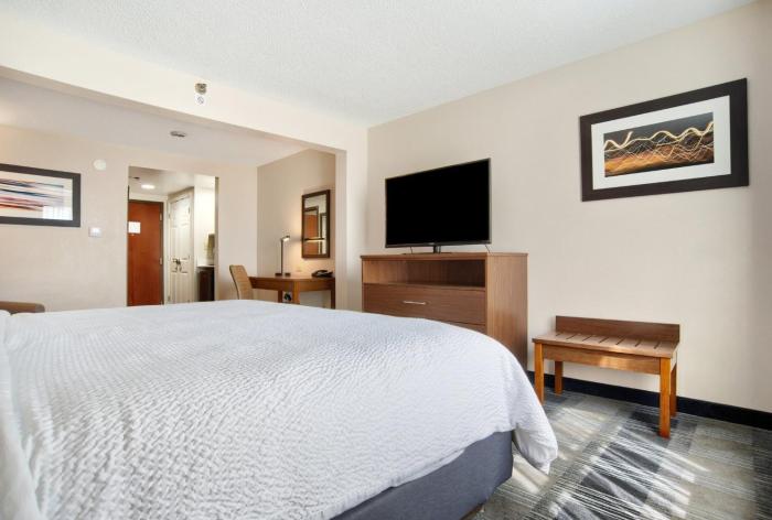 holiday inn express mobile i 65 by ihg