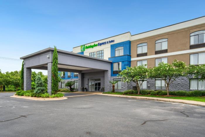 holiday inn express mobile i 65 by ihg