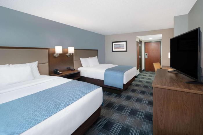 holiday inn express mobile i 65 by ihg