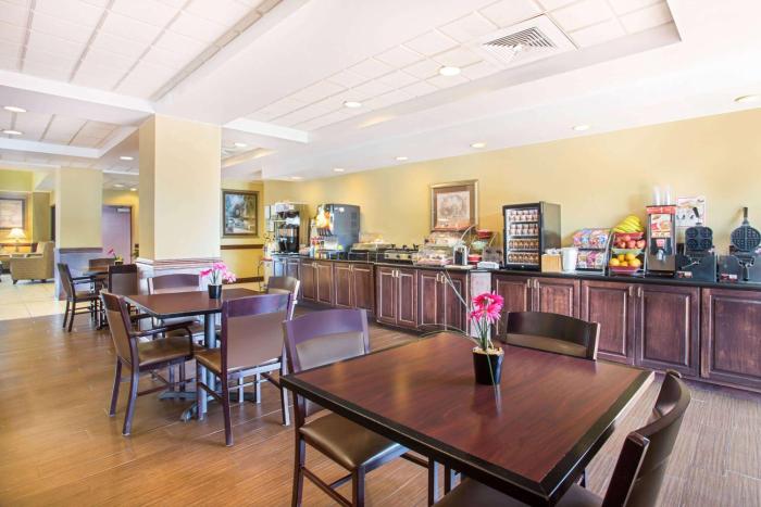 holiday inn express mobile i 65 by ihg