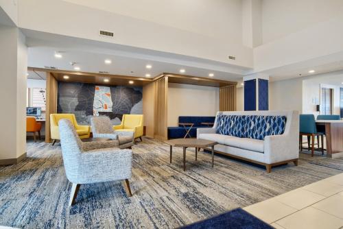 holiday inn express mobile i 65 by ihg