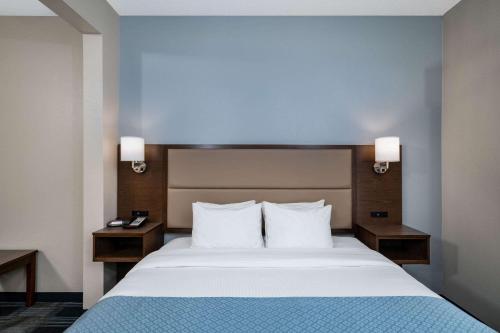 holiday inn express mobile i 65 by ihg