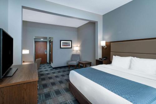 holiday inn express mobile i 65 by ihg