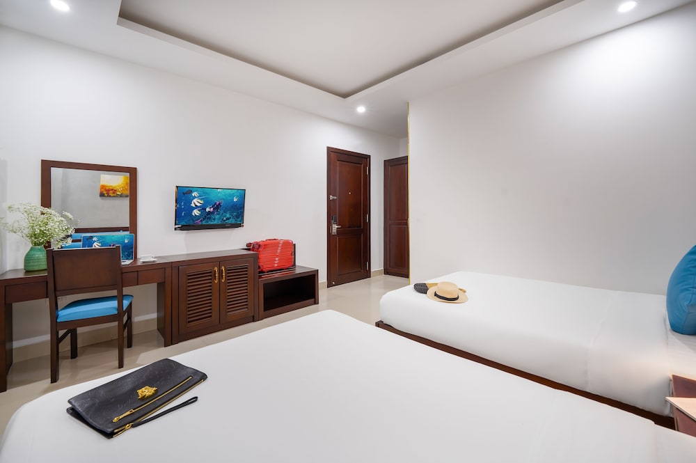 platinum beach hotel