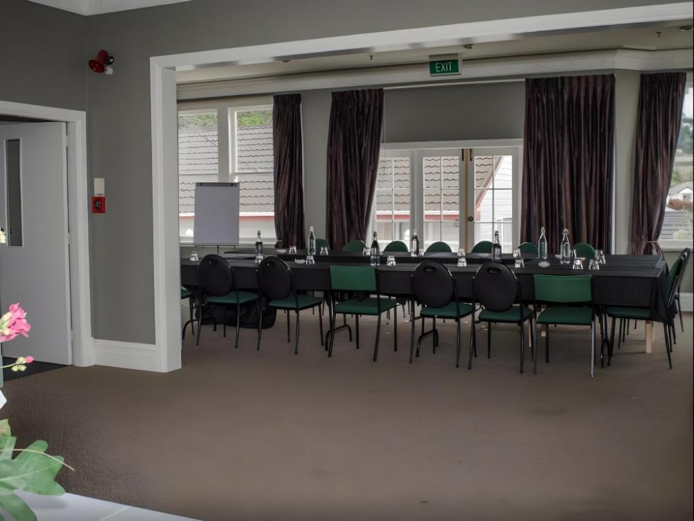 settlers motor lodge