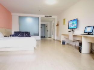 7 days inn wuzhou south high speed railway station