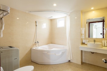 paris nha trang hotel and apartment