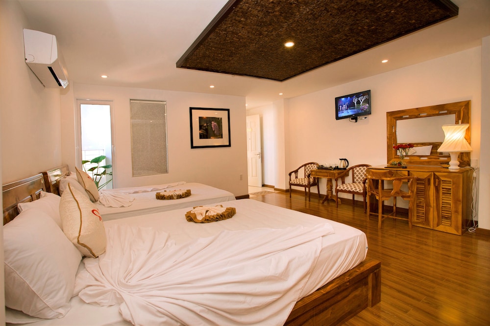 rex hotel and apartment