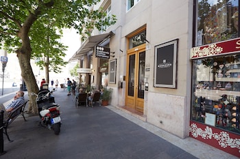 The Magazine Hotel,Danube River>>Budapest,3 star