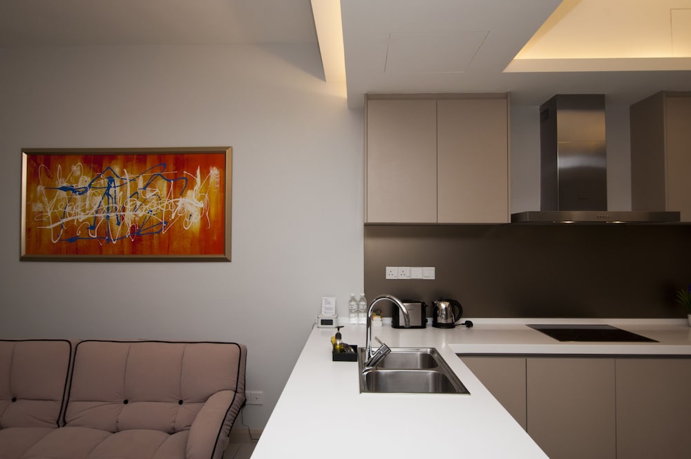 suasana bukit ceylon by plush