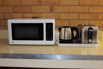 glen innes lodge motel