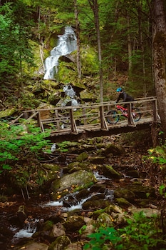 delta hotels by marriott mont sainte anne resort and convention center