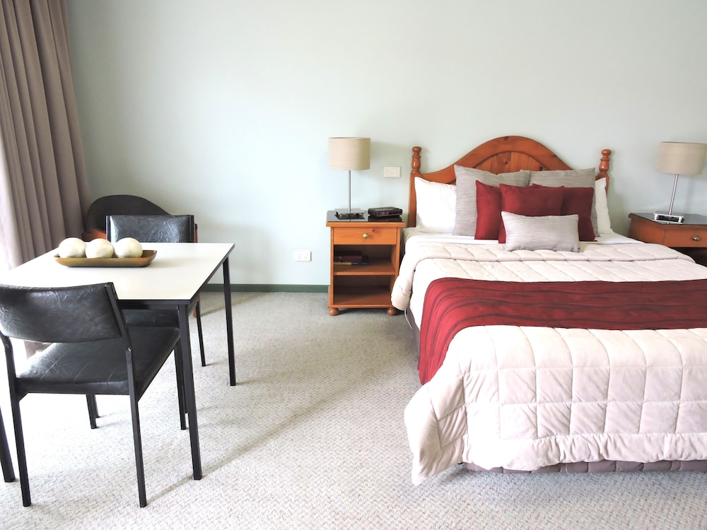 melaleuca motel