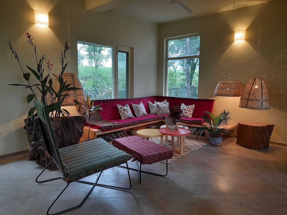 seclude palampur