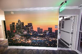 metropolitan inn and suites