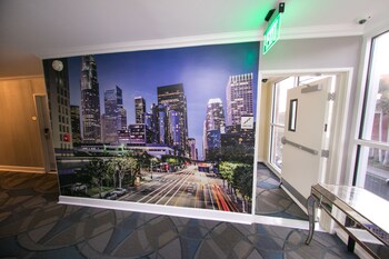 metropolitan inn and suites