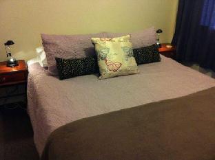 Mangawhai Retreat Apartments,In Mangawhai,5 star