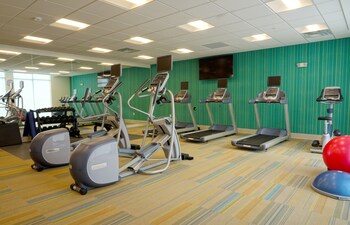 Holiday Inn Express And Suites Omaha Millard Area,Douglas>>Chalco,3 star