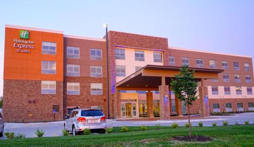 holiday inn express and suites omaha millard area