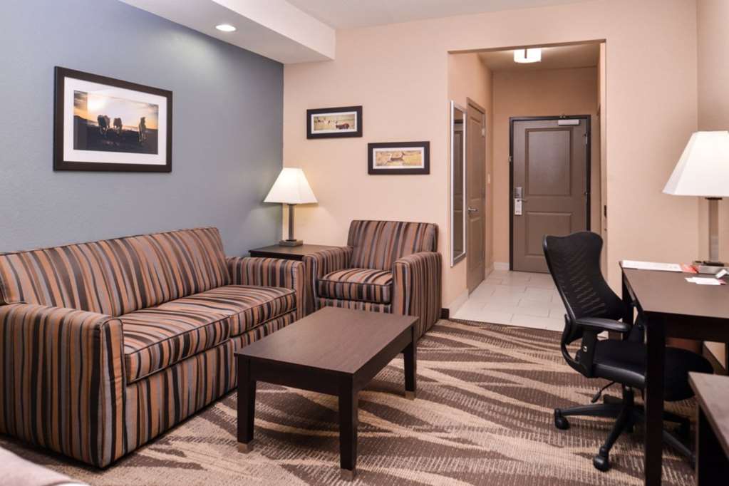 best western plus lake jackson inn and suites