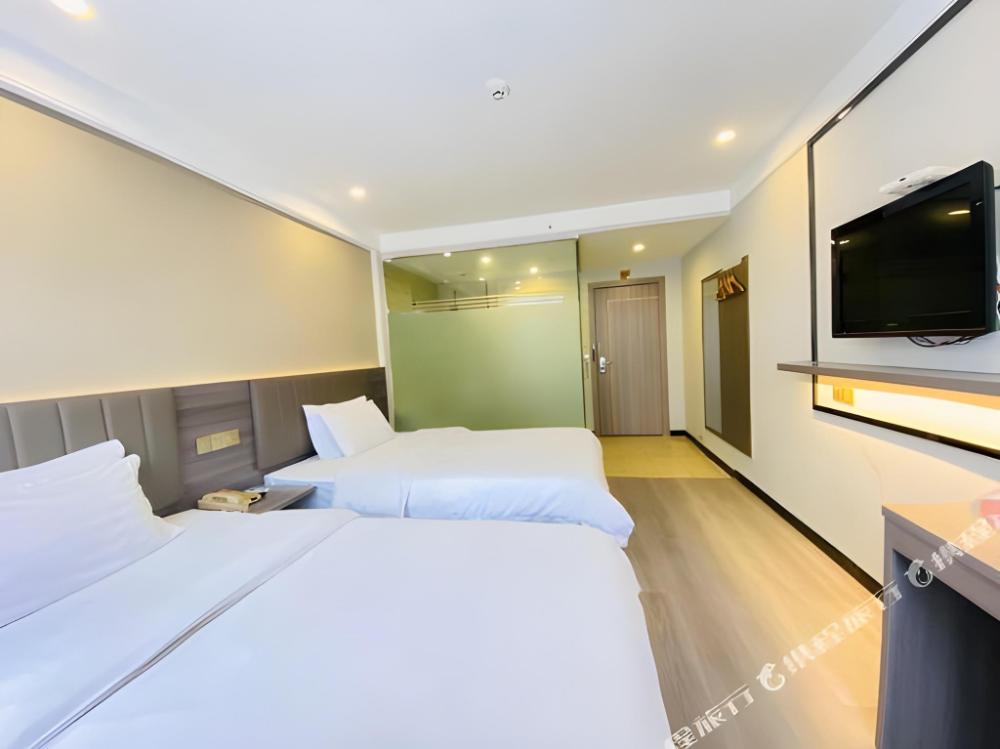 7 days inn emei mountain haochi street